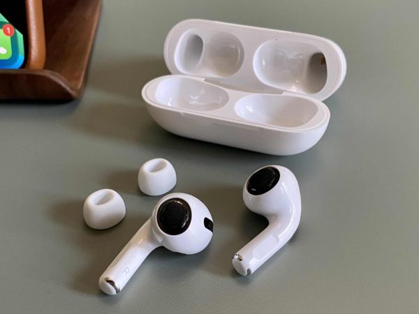 Do’s and don’ts for cleaning your dirty AirPods Pro and charging case