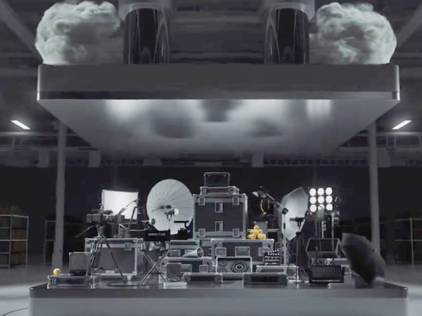 Xiaomi clones controversial Apple Crush ad, with one major change