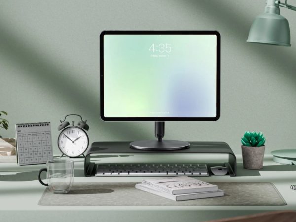 Everything you need to create the ultimate iPad Pro desk setup