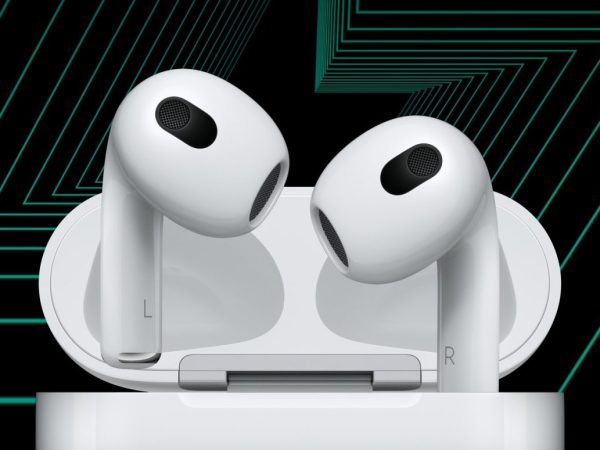 Apple releases new firmware updates for all of its AirPods models