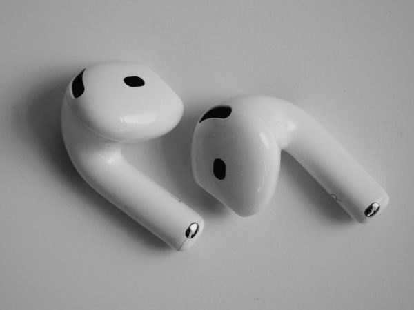 Hands-on with AirPods 4: better in every way