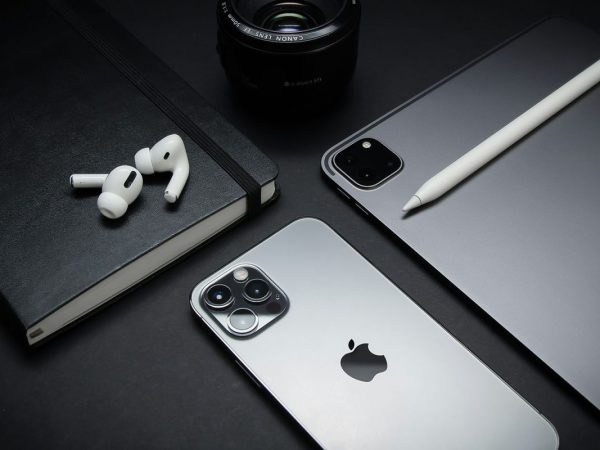 Google court filing makes bizarre suggestion about iPhone and iPad